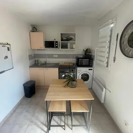 Vakantiepark Maison Avec Jardin Calvisson